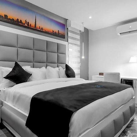 Villa Monument Hotel Aliayabiagba Экстерьер фото