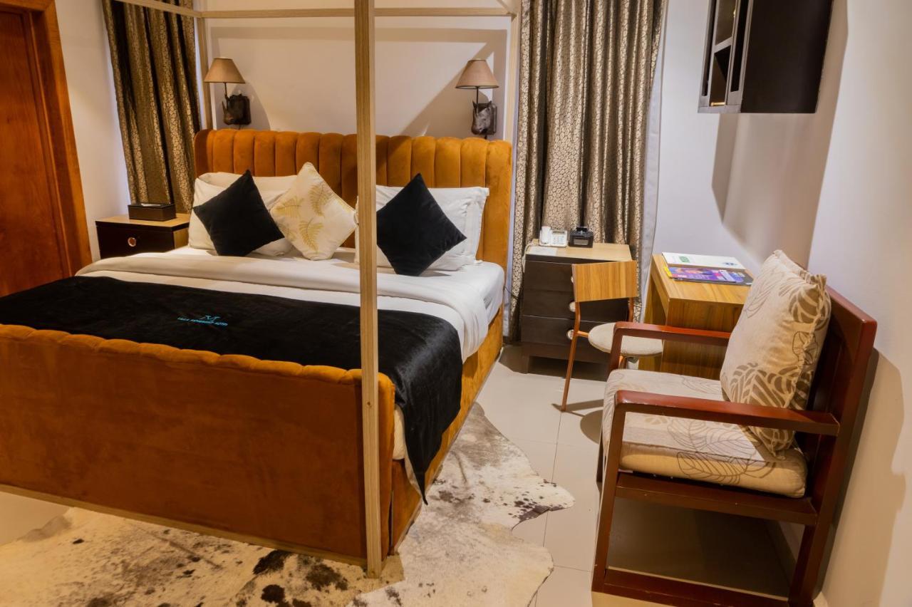 Villa Monument Hotel Aliayabiagba Экстерьер фото