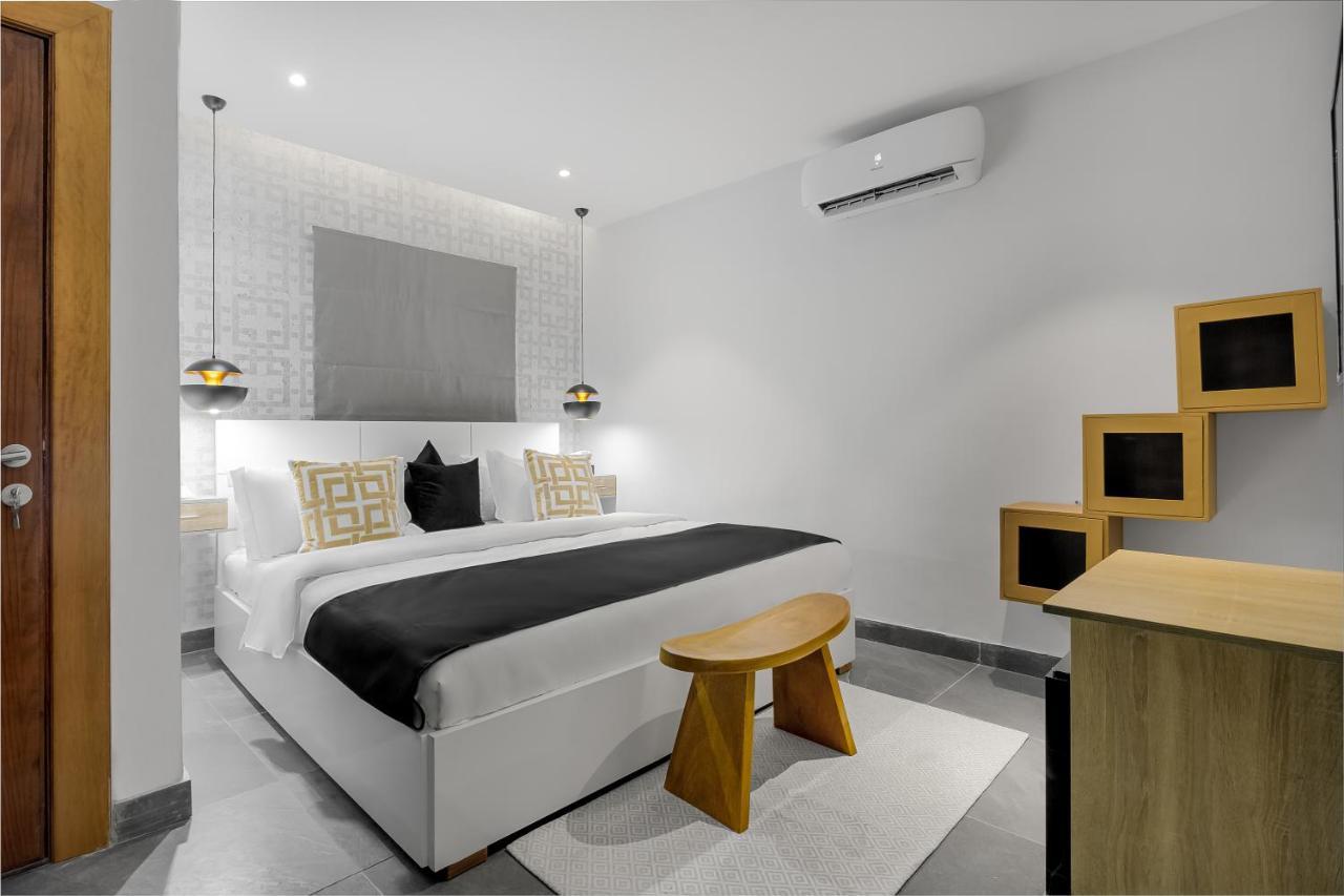 Villa Monument Hotel Aliayabiagba Экстерьер фото